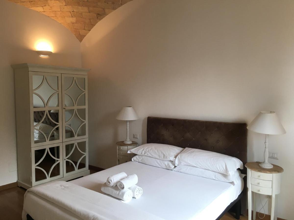 La Finestra Sul Colosseo B&B 1 Roma Dış mekan fotoğraf